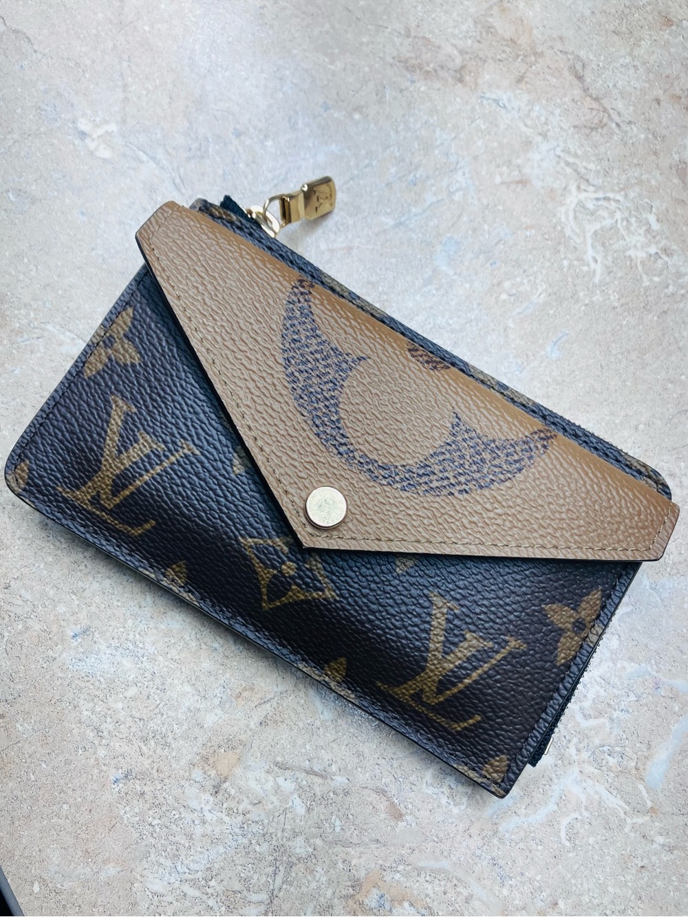 Louis Vuitton Recto Verso Reverse Monogram